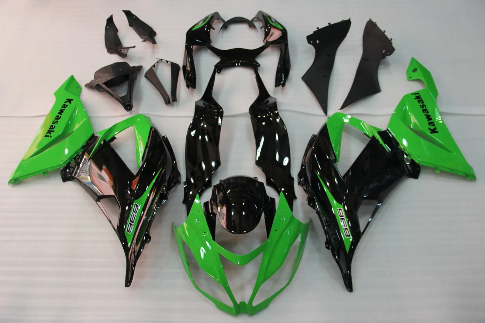 Carenados Amotopart 2013-2018 Plásticos Kawasaki ZX6R 636 Verde Negro Ninja Genérico