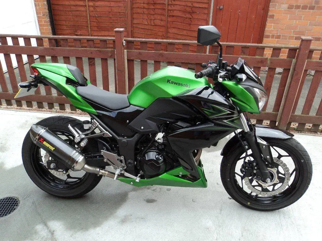 Kit Carenado Amotopart Kawasaki Z250 Z300 2015-2016